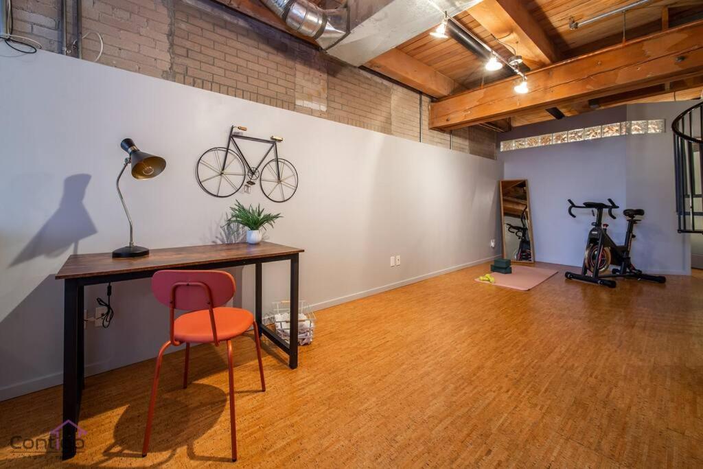 Historic Jd Loft, Near Ice District, Rogers Place, Ug Parking Edmonton Exterior foto