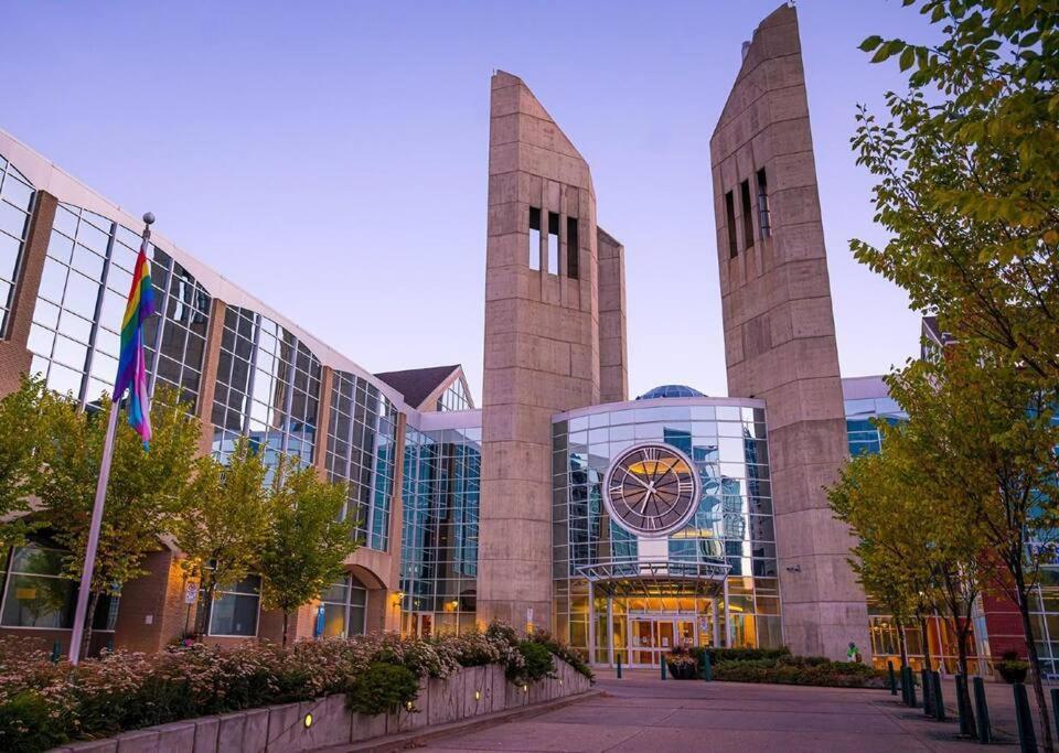 Historic Jd Loft, Near Ice District, Rogers Place, Ug Parking Edmonton Exterior foto
